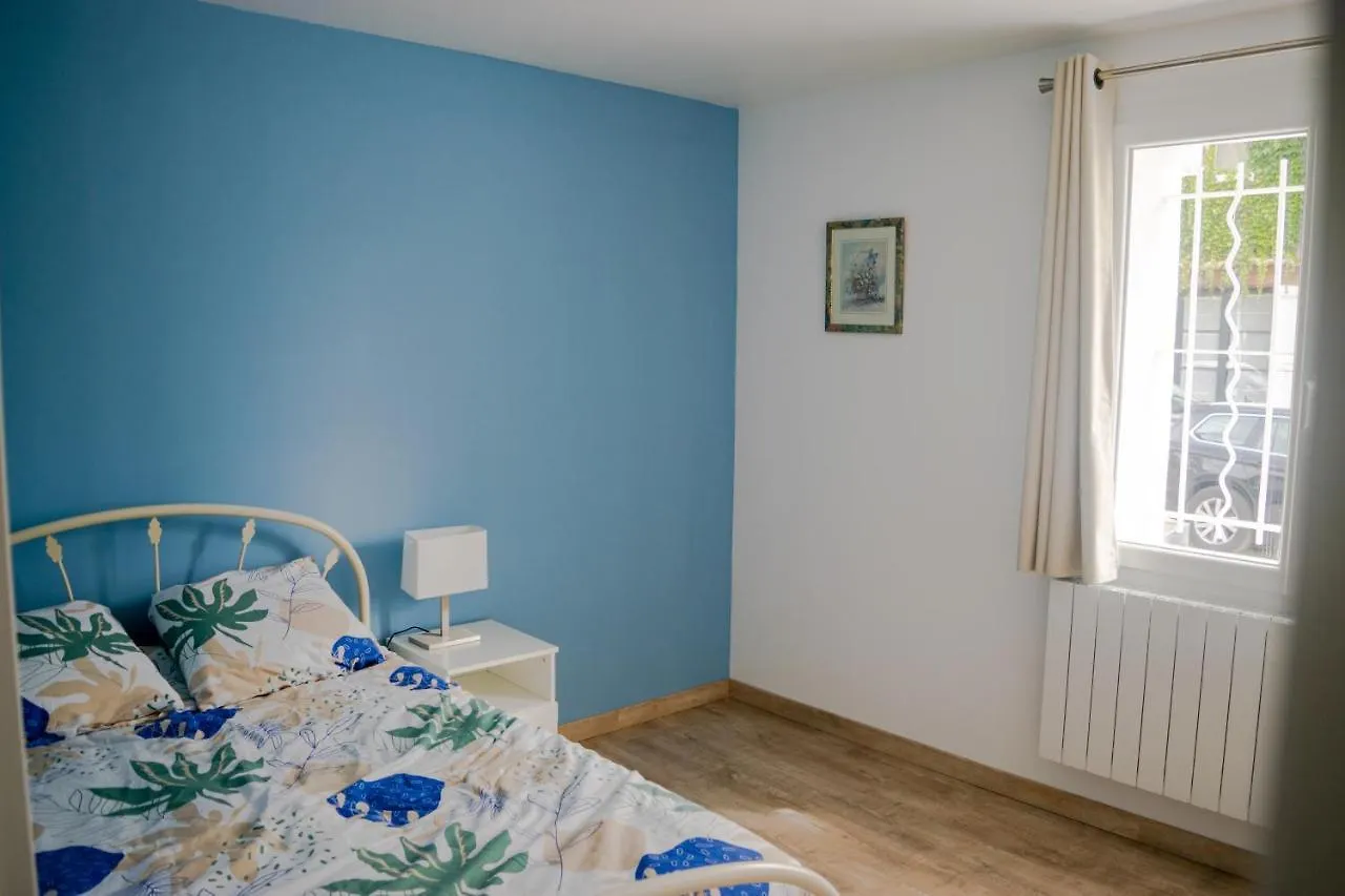 Holiday home Maison De Charme Dans Un Hameau Provencal Les Mees
